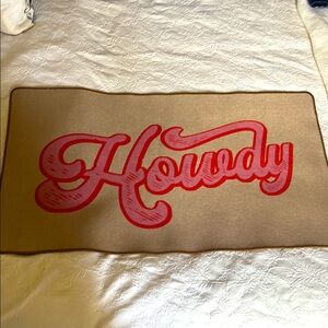 NWOT Howdy Doormat no slip backing